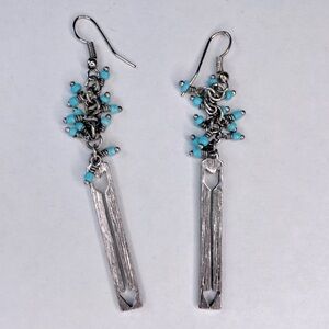 ***💲BOGO 💲*** turquoise bead, and arrow earrings